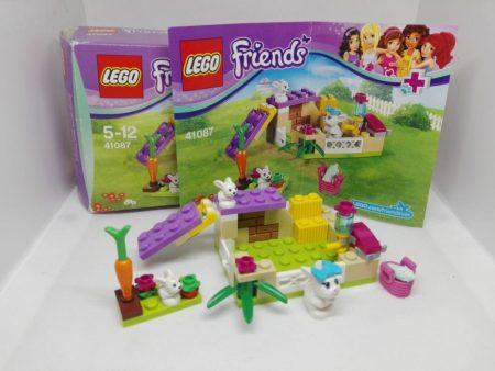 Lego Friends - Iepurele si cei mici 41087