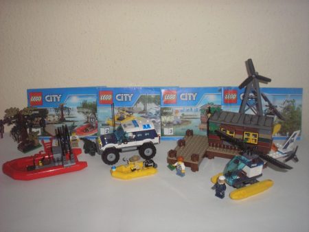 Lego City - Ascunonierilor 60068isul prizz