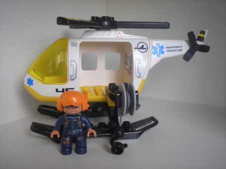 Lego Duplo Elicopter ambulanta din setul 7841