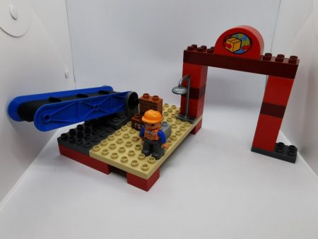 Lego Duplo Incarcare pe banda din setul feroviar de lux (5609)