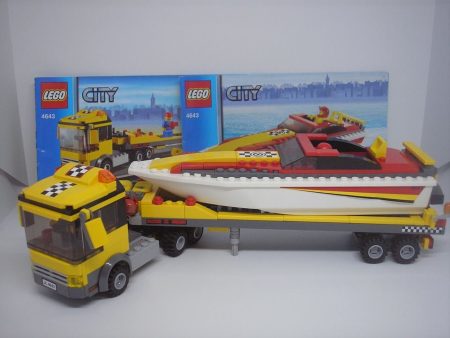 Lego City - Transporter barca cu motor 4643