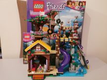   Lego Friends - Casa din copac in cutie+catalog)tabara de avrnturi 41122 (