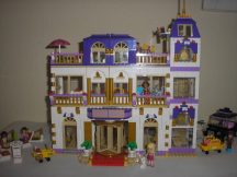   Lego Friends - Heartlake Grand Hotel 41101 (cu cutie si catalog) 