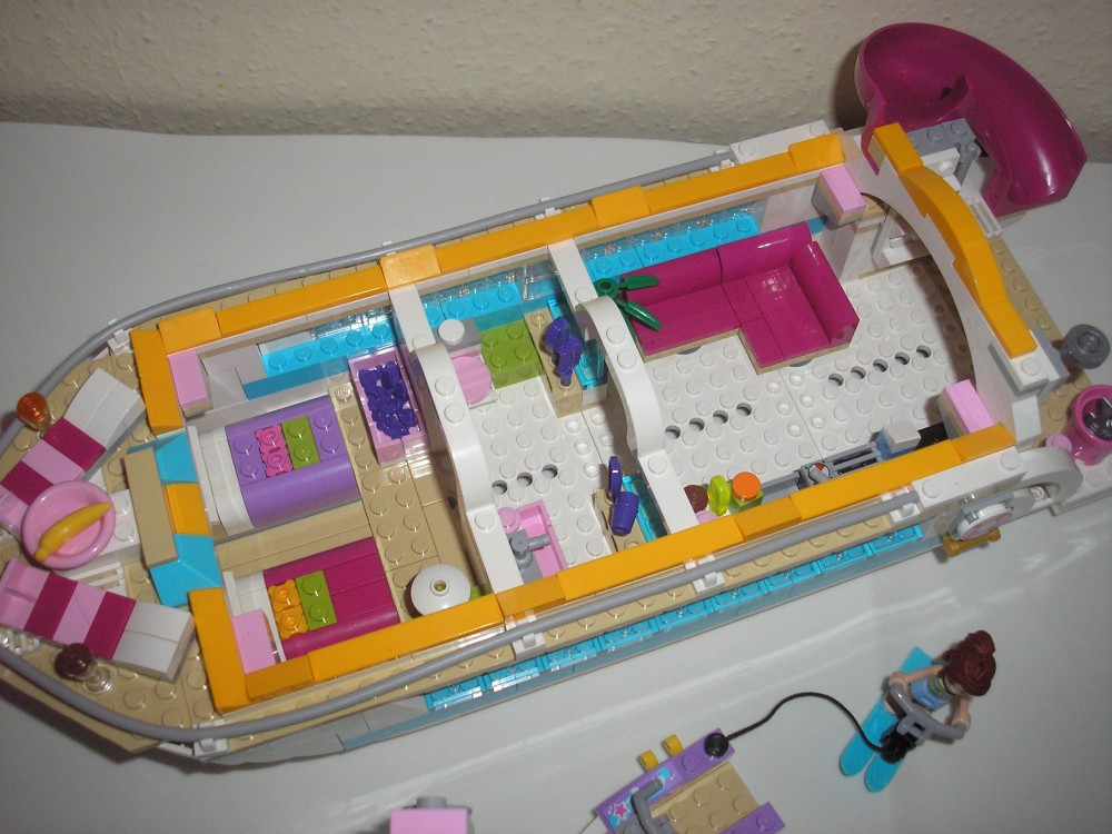 Lego friends sales dolphin cruise