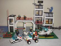 Lego System - Capitanie politie oraseneasca 6398