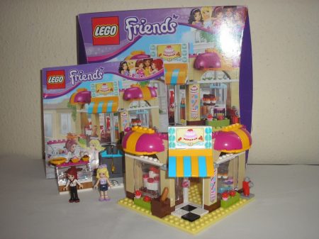 Lego Friends - Patiserie de oras interior 41006 