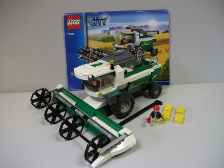 Lego City - Combina 7636 (cu catalog si fara cutie)