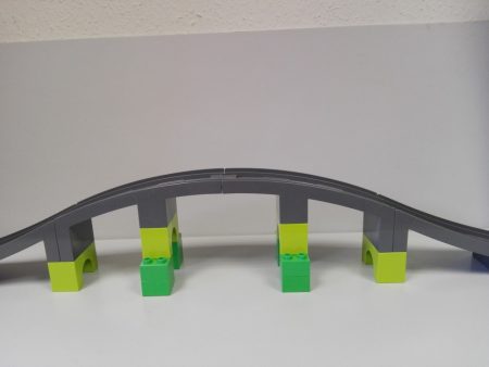 Lego Duplo - Pod feroviar, pasarela, linie de tren lego duplo din setul 10508