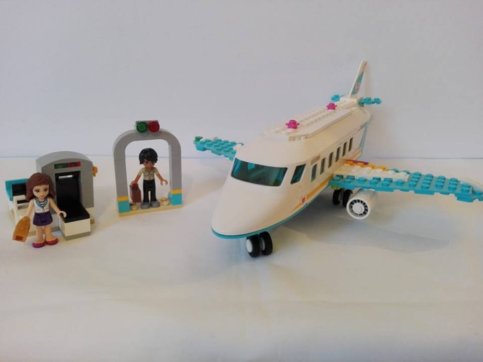 Lego friends hot sale plane 41100