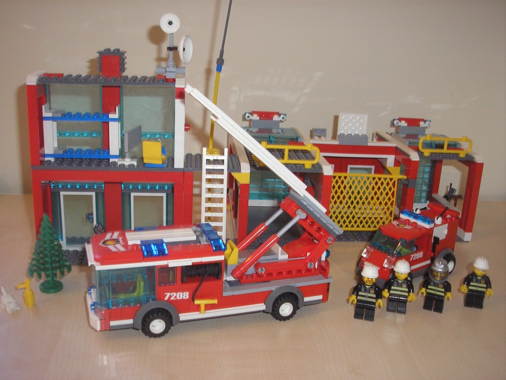 lego-city-pompier-7208-neuf