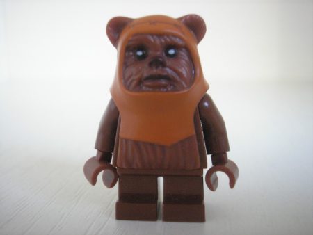 Lego figurina Star Wars - Wicket Ewok 8038 (sw237) RARITATE