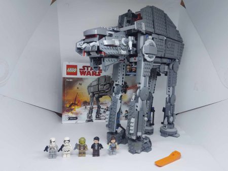 LEGO Star Wars - Lovitor de prim rang 75189 (cu catalog) 