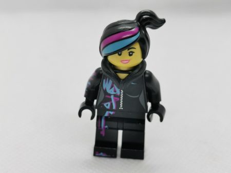 Lego Movie Figurina - Lucy Wyldstyle (tlm103)