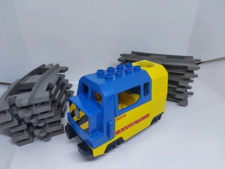 Lego Duplo locomotiva, lego duplo tren SERICE-AT = 12 buc sine curba gri (produs testat si reparat de catre service-ul nostru)