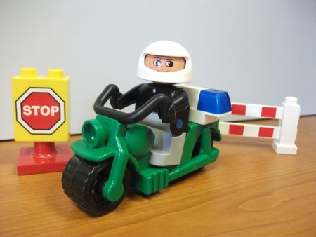 Lego Duplo - Politist cu motocicleta 2971