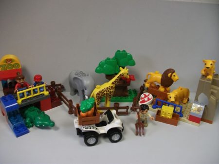 Lego Duplo - Hranirea animalelor la zoo 5634