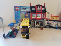   Lego City - Colt de strada 7641 (cu catalog, putin incomplet)