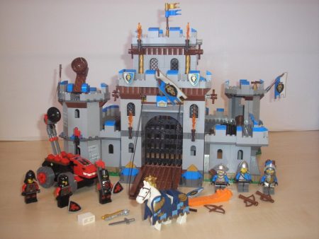 Lego Castle - Castel regal, Cetate 70404 