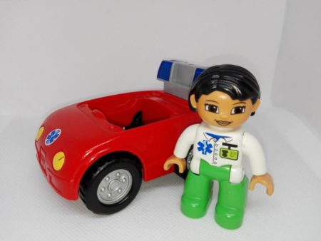 Lego Duplo Masina asistenta medicala cu figurina