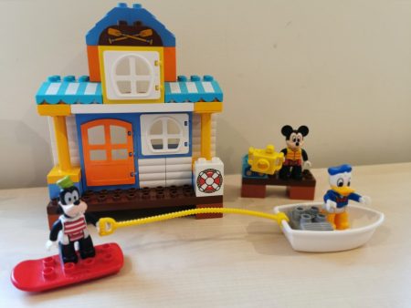 Lego Duplo - Casa de pe plaja a lui Mickey si prieteni lui 10827 