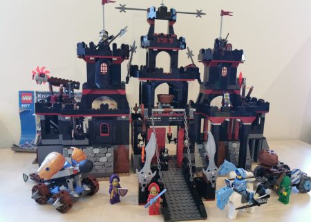 Lego Knights Kingdom II - Cetate, Padurea intunecata al lui Vladec 8877 (putin diferit, cu lipsuri)