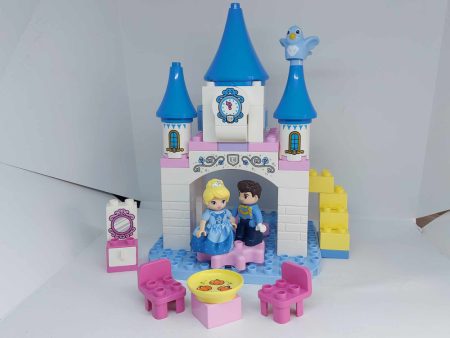 LEGO Duplo  -  Castelul fermecator al Cenusaresei 10855