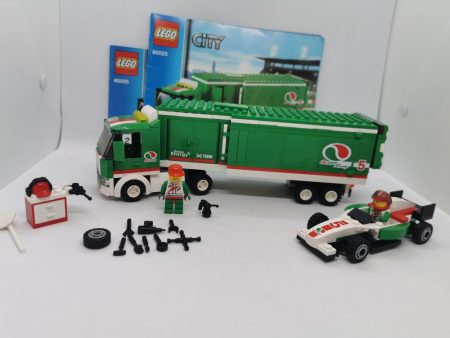 Lego City - Camion Grand Prix 60025 (catalogul 2 si 3) (lipsa o figurina)